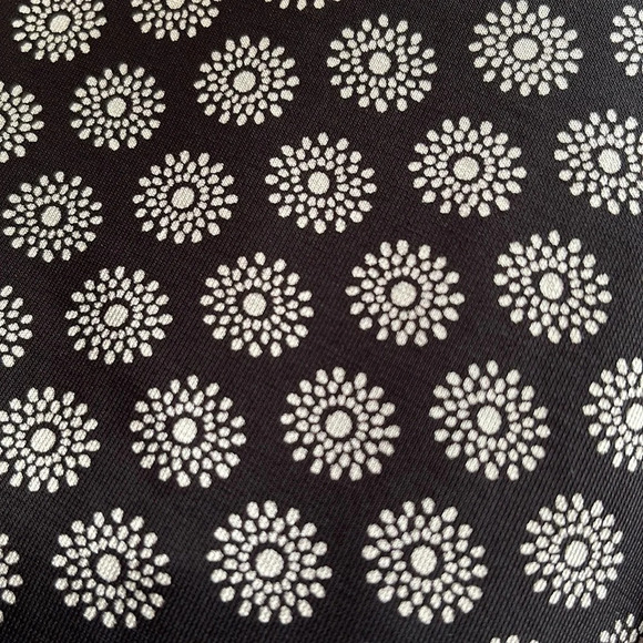 GAP Y2K Navy and White Floral Tiered Ruffled Dress Short Sleeves Crossover Sm - Picture 3 of 11